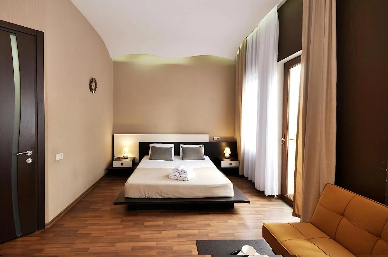 ***  Hotel Majestic Tbilisi Geórgia